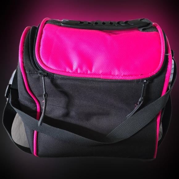 Neon Pink Magellan Outdoor Cooler/lunchbag - Picture 5 of 5